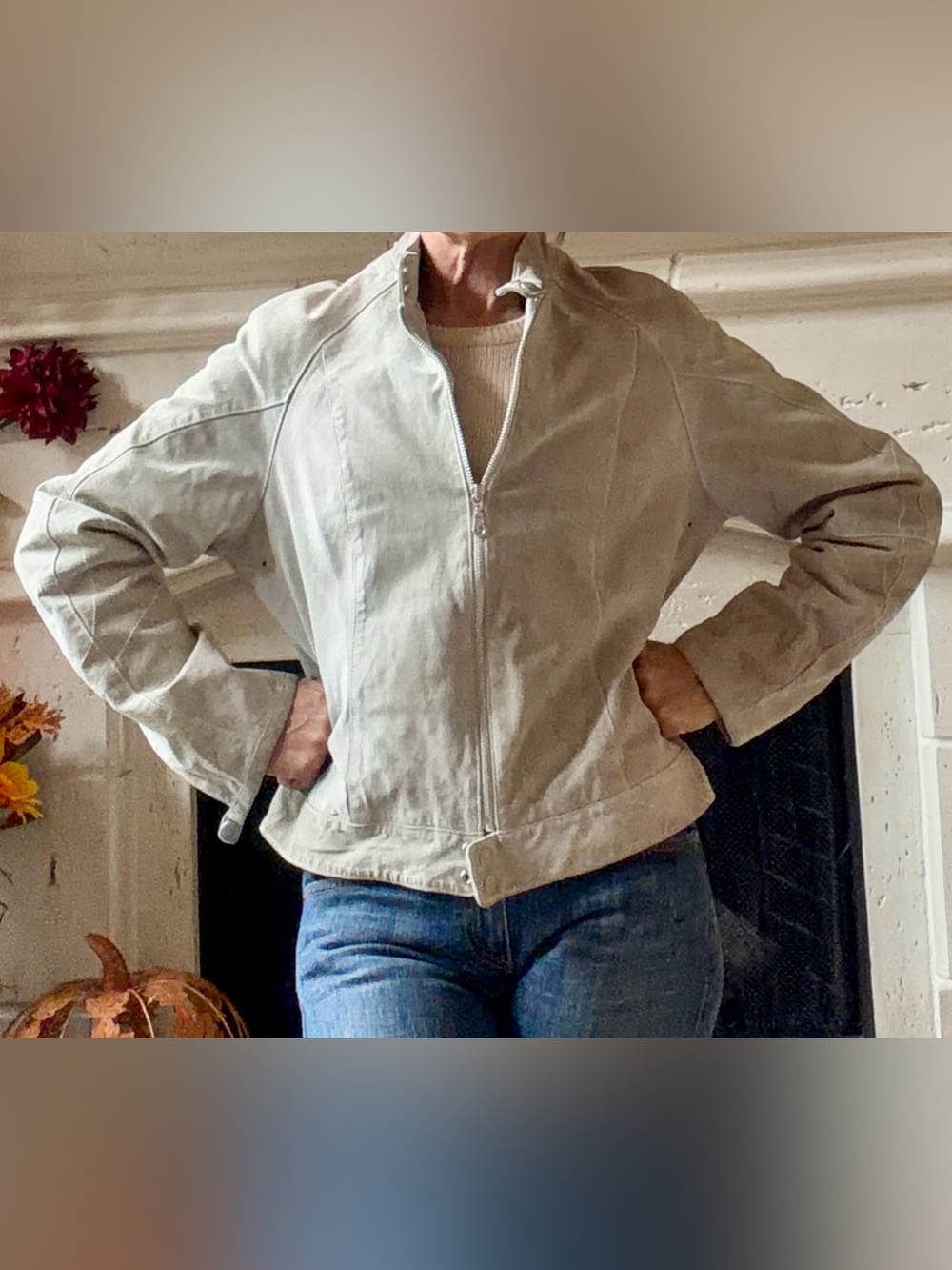 90’s/Y2K- XL Wilsons Leather Light Beige Zip-Front Bomber Jacket